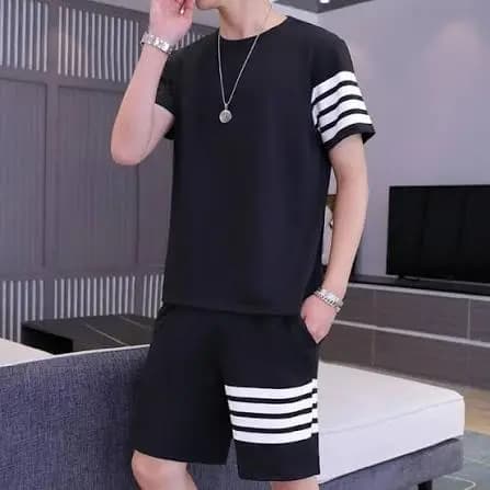 Men Cotton Round Neck T-Shirt Black